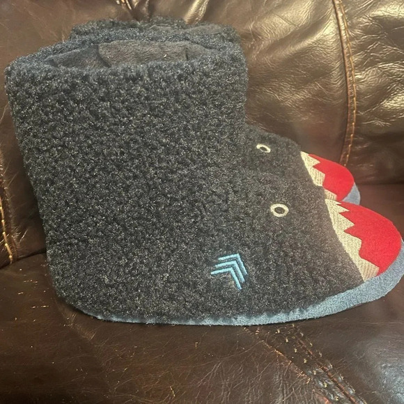 Totes toasties Blue Kid Shark Slipper boots Medium 13-1 - Picture 4 of 8